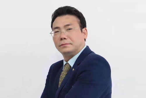 广东伟晟生态环境建设有限公司，运营总监曹先生